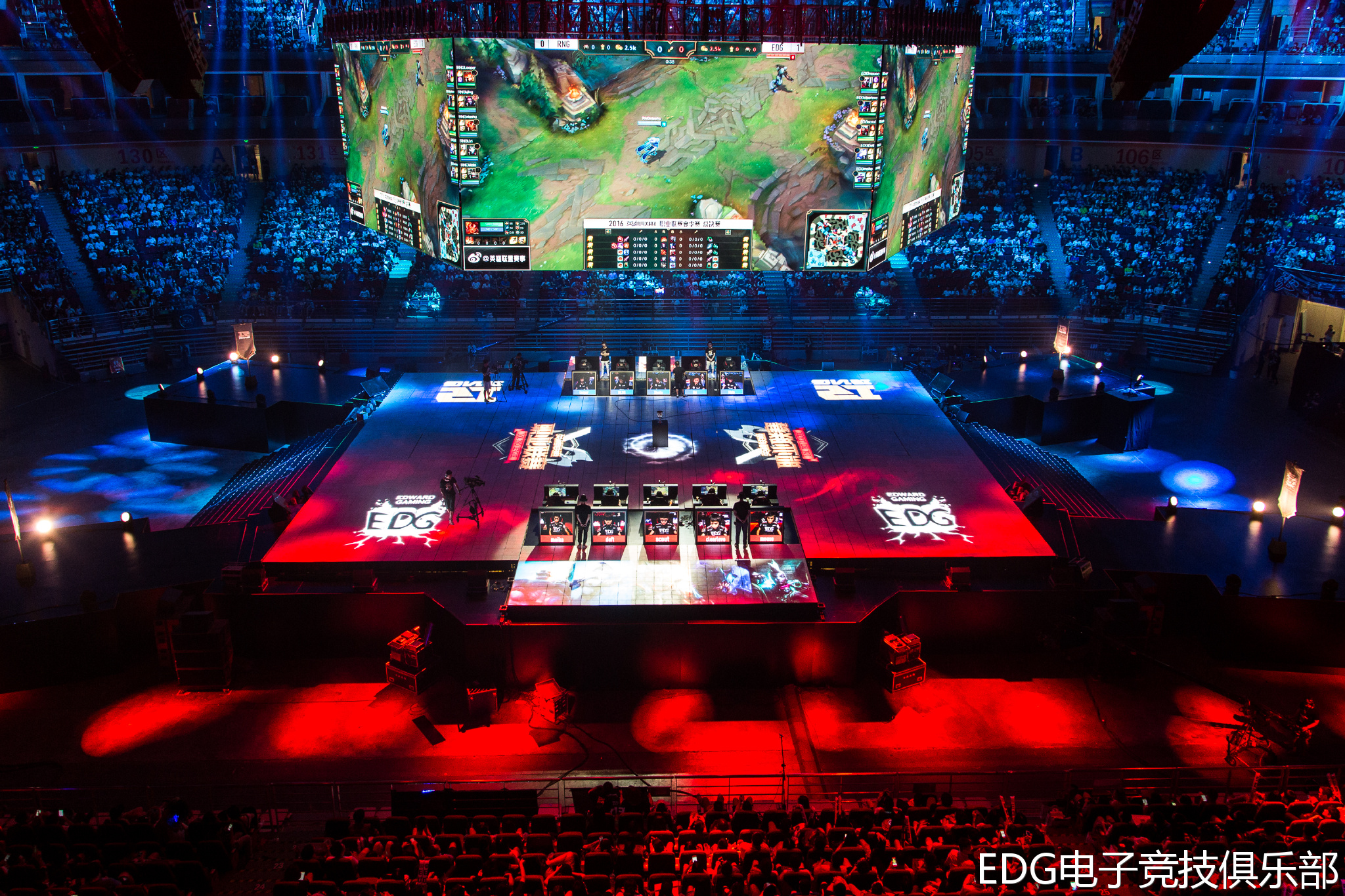 维罗纳VS莱切直播意甲第12轮裁判安排：西蒙尼-索扎执法米兰德比